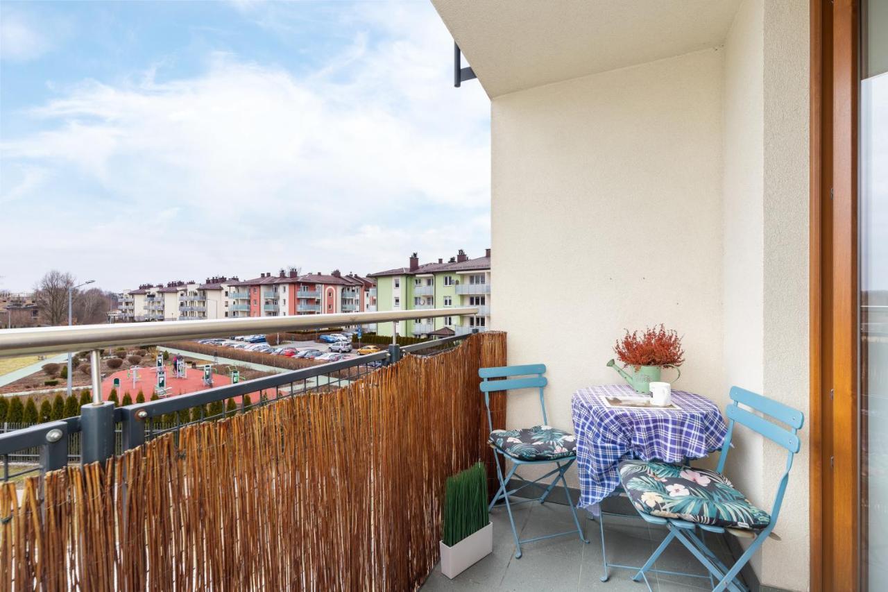 Apartments Cracow Czeczow By Renters Krakow Exterior photo